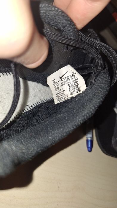 Ghete de fotbal pentru sintetic