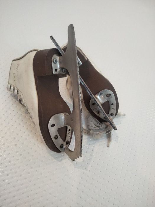 Продам коньки для детей