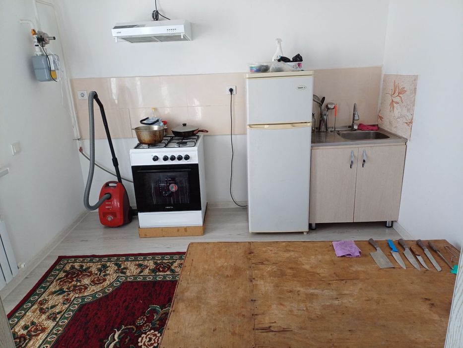 Ijaraga uy qizlarga hazyayka bilan turasiz