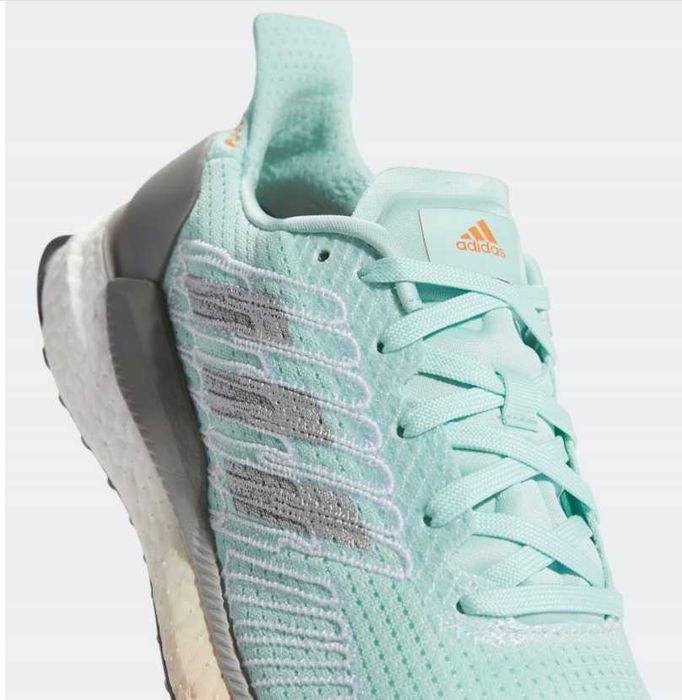Дамски маратонки  ADIDAS SOLAR BOOST 19  Оригинални  EU39 1/3