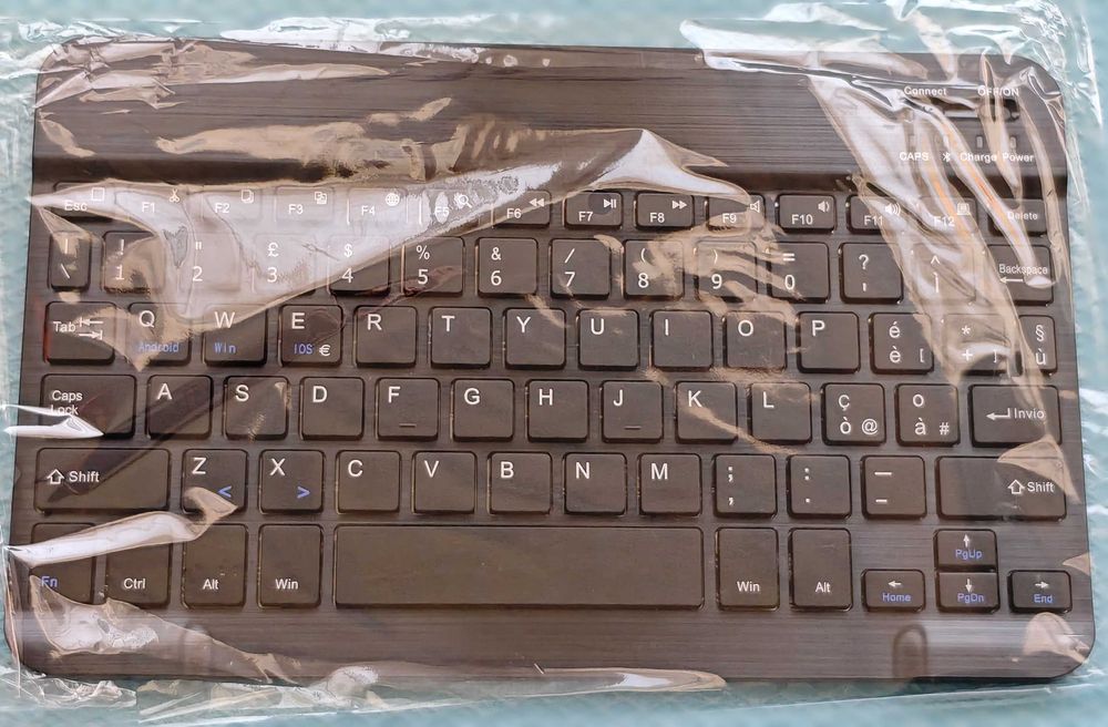 Bluetooth клавиатура + калъф за Redmi Pad SE 11''