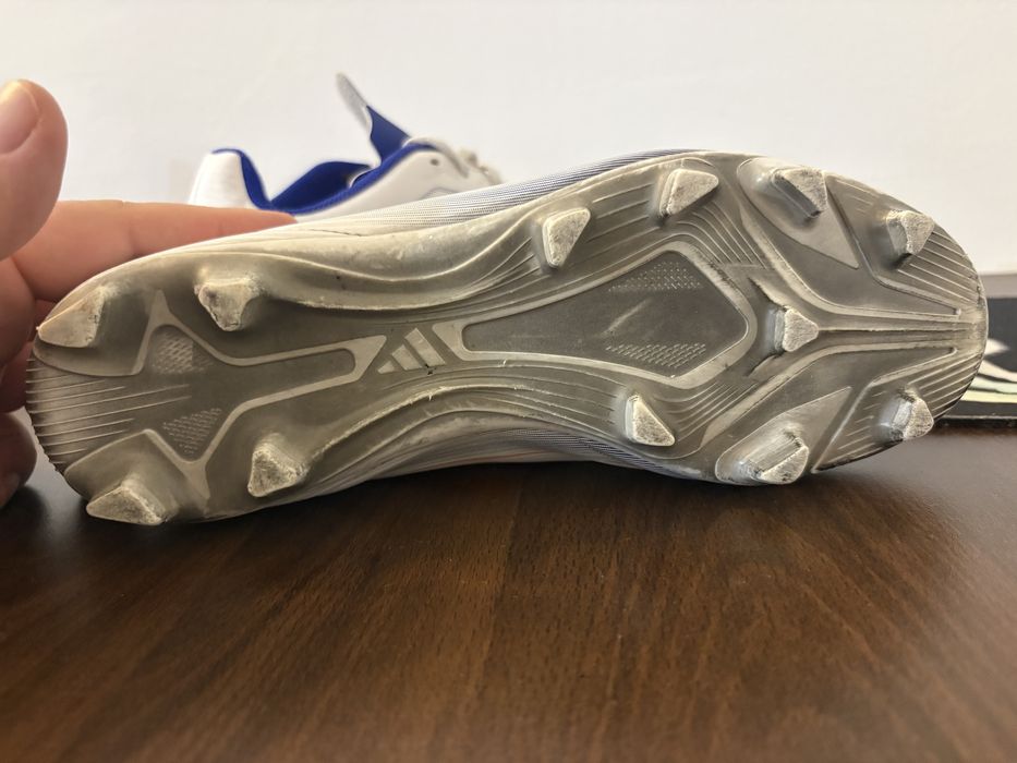 Adidas F50 ghete fotbal nr 38