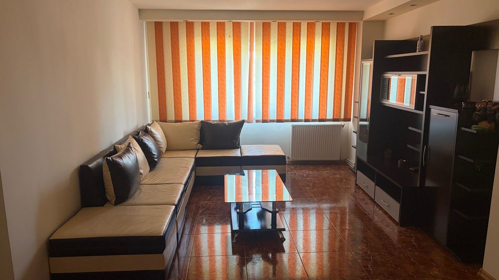 Apartament 4 camere- centru Mihail Kogălniceanu