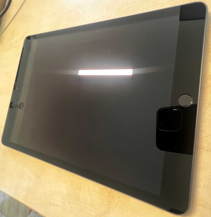 Apple iPad 10.2-inch 32GB (generatia 7, wifi si cellular)
