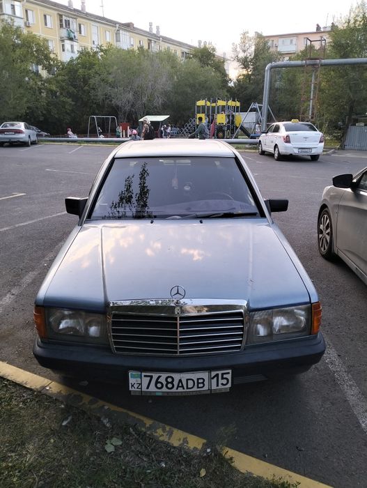 Продам Мерседес 190