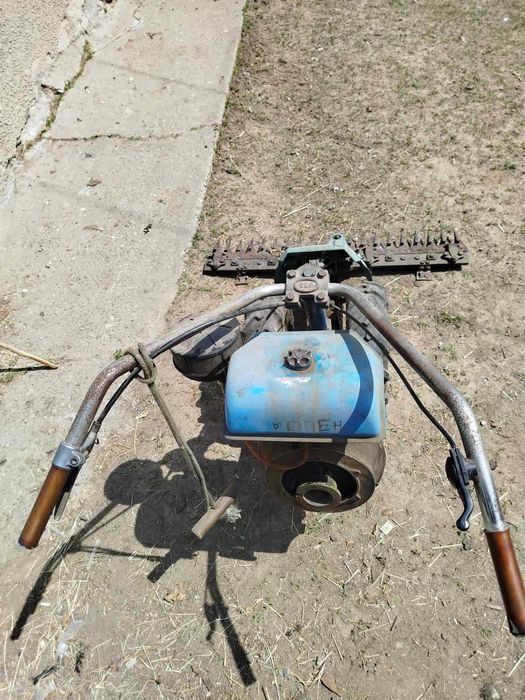 косачка марка "ACME"