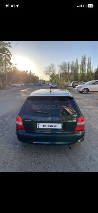 Продам машину Mazda 323 F