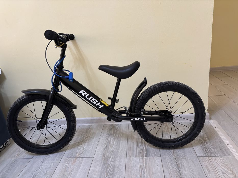 Беговел колеса 16 дюймов