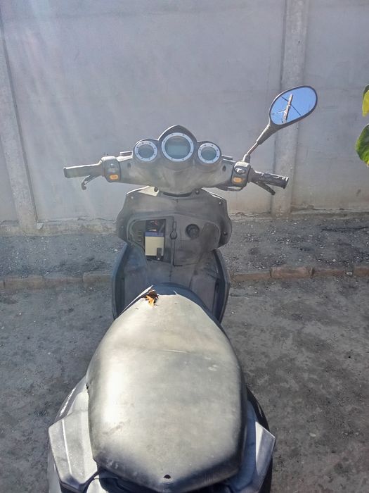 Vând Malaguti de 80