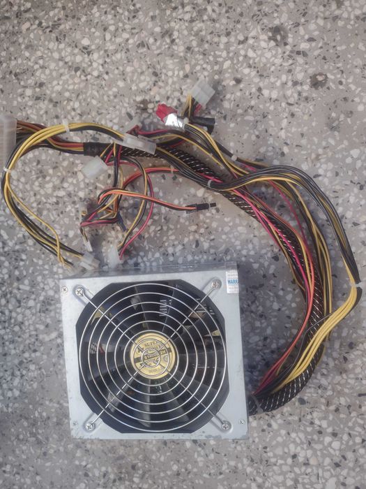 Захранващ блок (PSU) за настолен компютър – употребяван