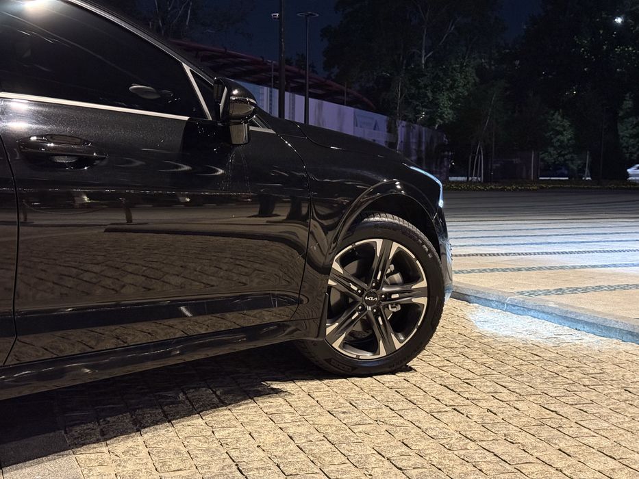 Kia K5 2023 Bez luk