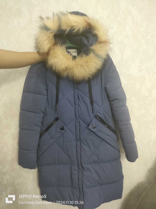 Зимняя куртка на девочек  164 см