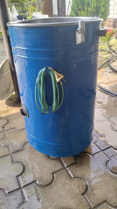 Советская стиральная машина.