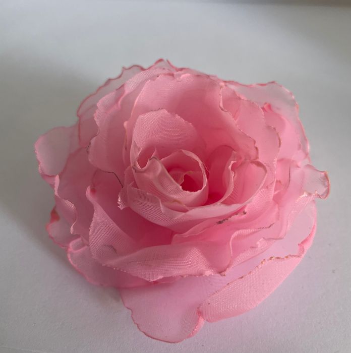 Ръчно изработени цветя-бижута