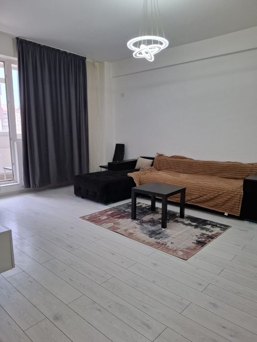 Apartament de închiriat