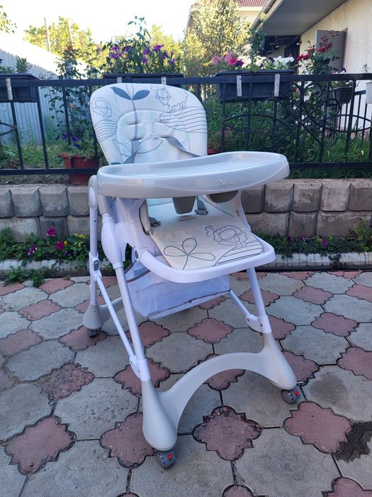 Продам стульчик для кормления