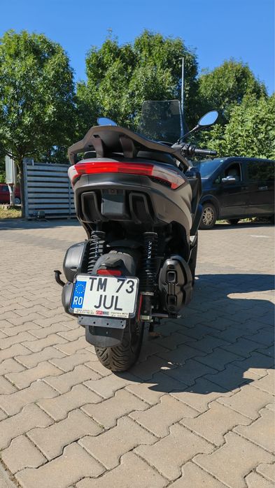 Piaggio MP3-530hpe exclusive