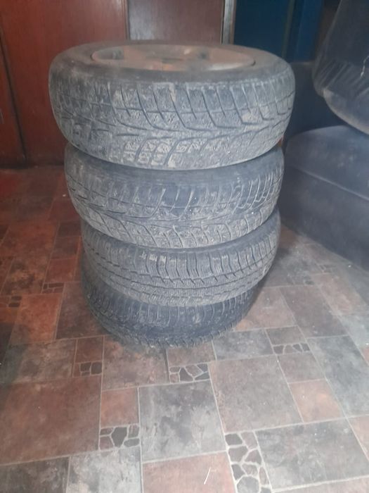 Продам диски с резиной