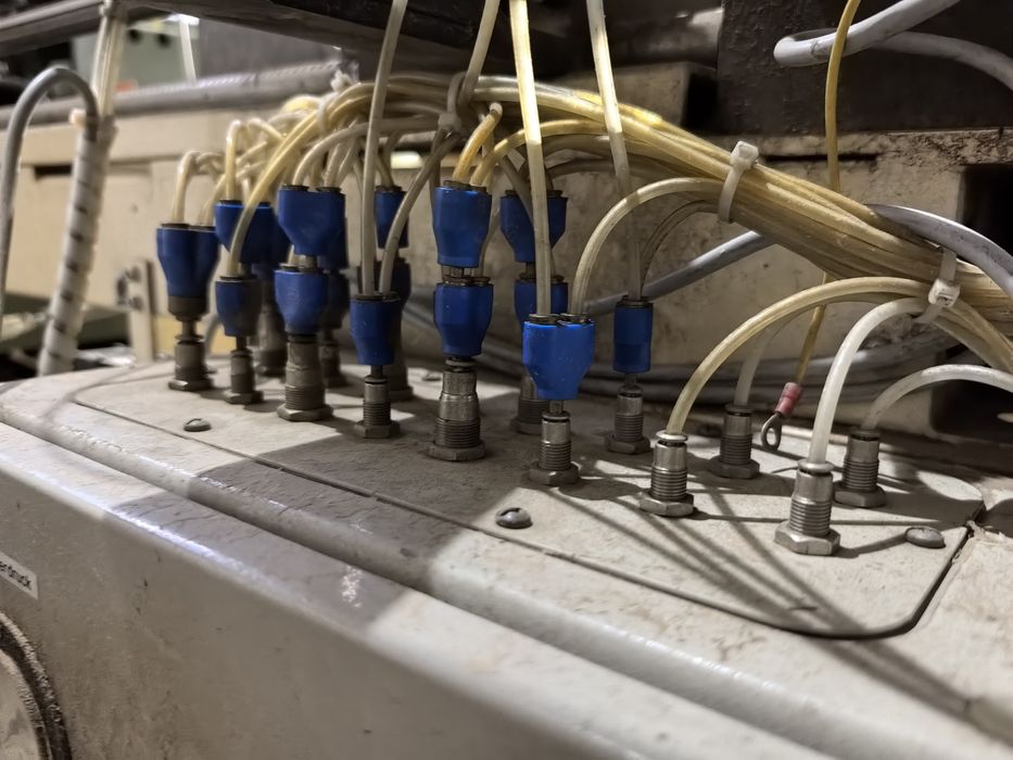 Преса за сглобка на чекмеджета + нагряване и размери 2550 х 750