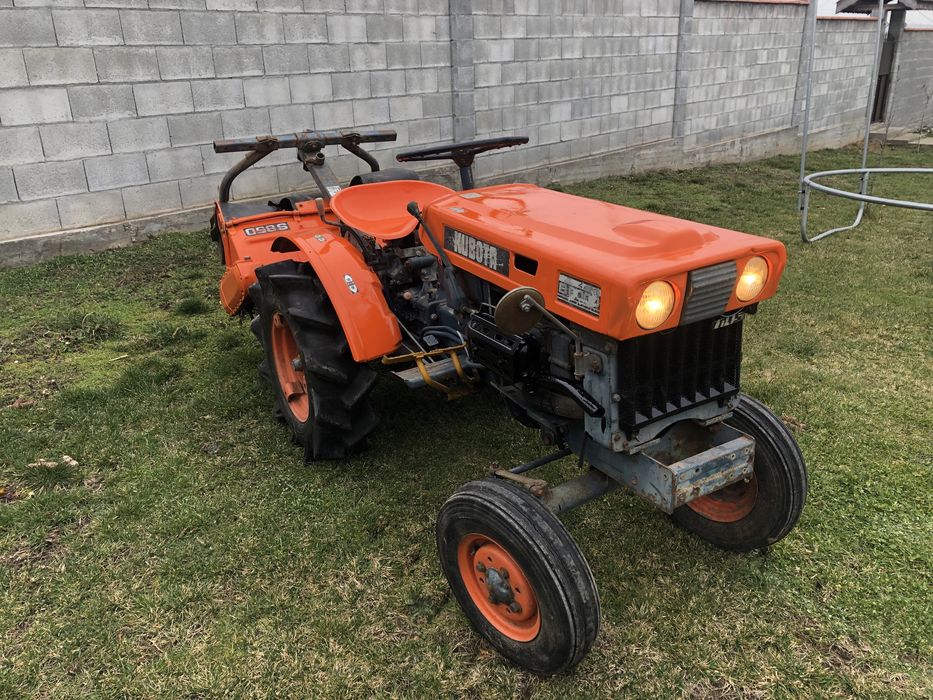 Продавам Kubota B6000