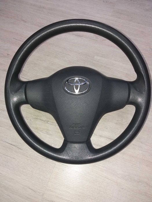 Руль на а/м Toyota