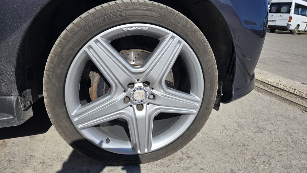 Гуми и джанти - Mерцедес МЛ W166