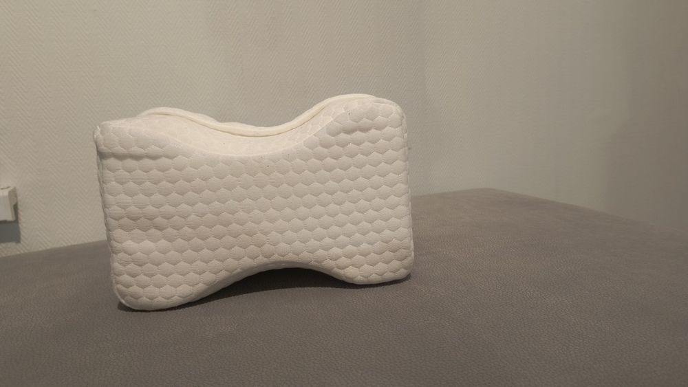 Възглавница за колене