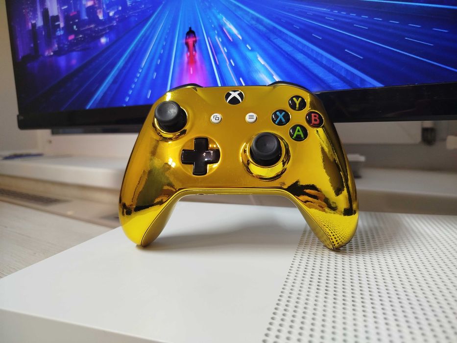 XBOX ONE S игры есть