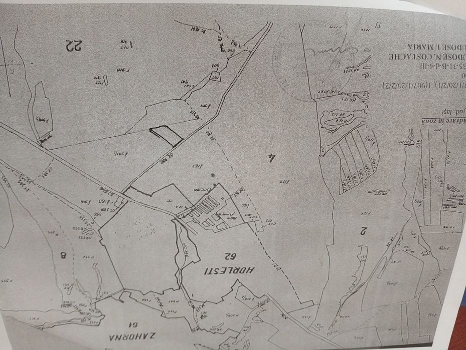 Vând teren Horlești