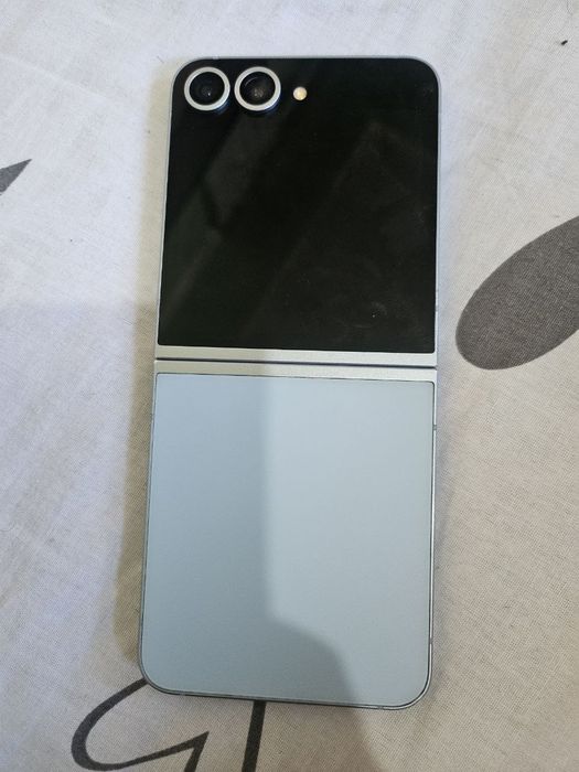 Samsung Galaxy Zflip 6