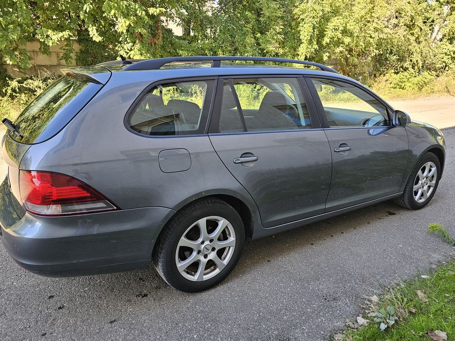 Volkswagen Golf 6  1.6 Tdi