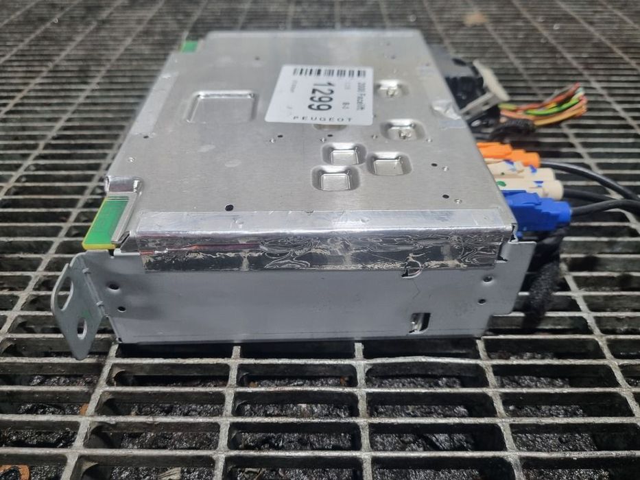 Cd player Peugeot 2008 Facelift 2016 - 2019 (1299) 9822730380