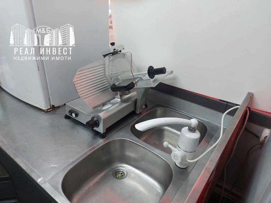 Продава се Заведение в Димитровград - 30 кв.м за 935 €/кв.м - Снимка #3