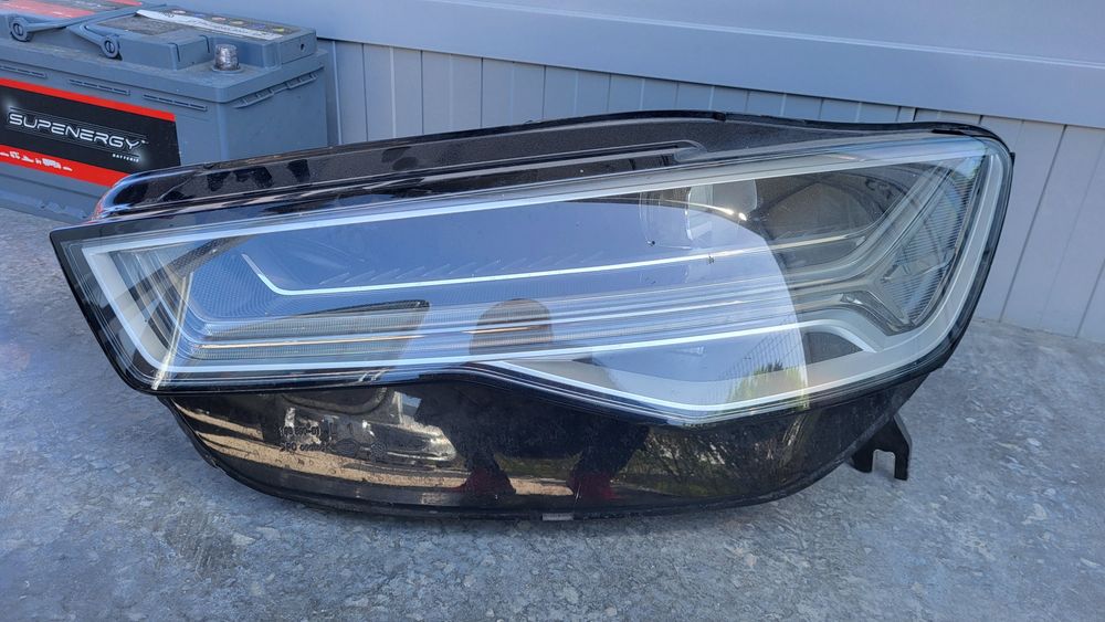 Ляв фар Ауди А6 2015