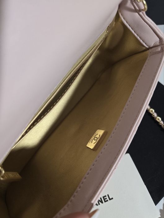 Чанта Chanel Flap Bag Pink, продават се на Топ Цена от 170€, Нови