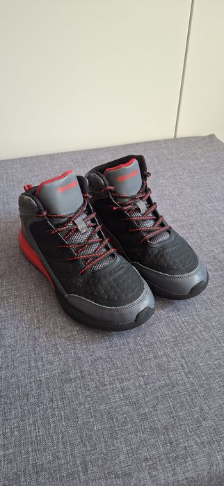 SHAQ - Pantofi sport mărimea 37