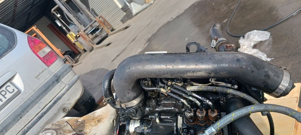 Двигател за Термокинг,трактор багер,лодка