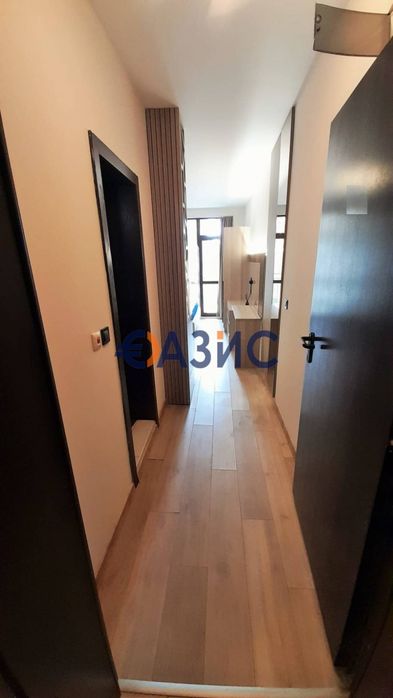 Продава се Едностаен апартамент в Свети Влас - 35 кв.м за 1672 €/кв.м - Снимка #1
