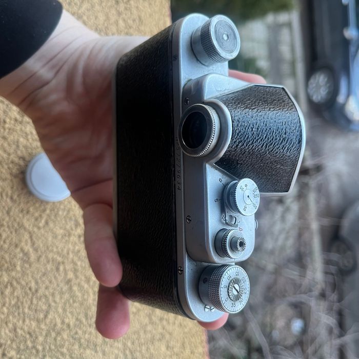 Ретро фотоапарати  pentax и земит-с