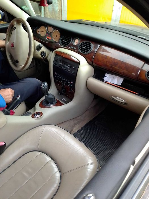 Продавам Rover 75 за части