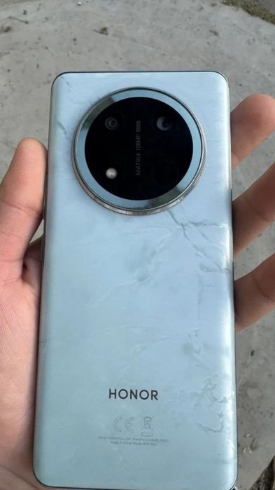 Honor x9c sotiladi 8.256