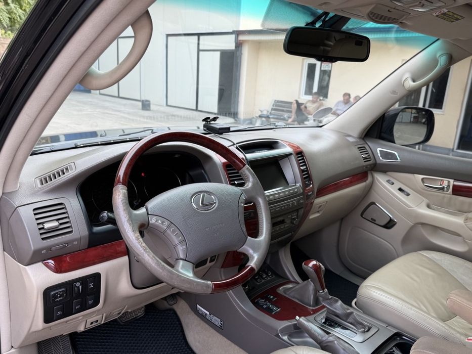 Lexus GX470 состояние отличное