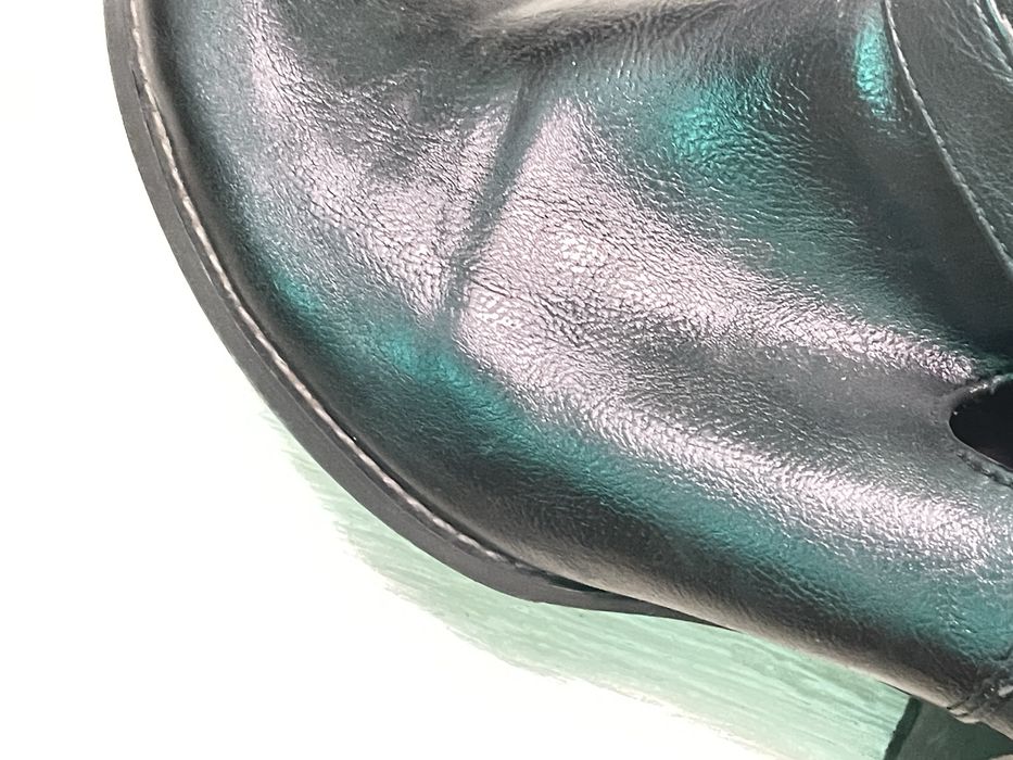 Botine negre din piele naturală cu fermoar la spate