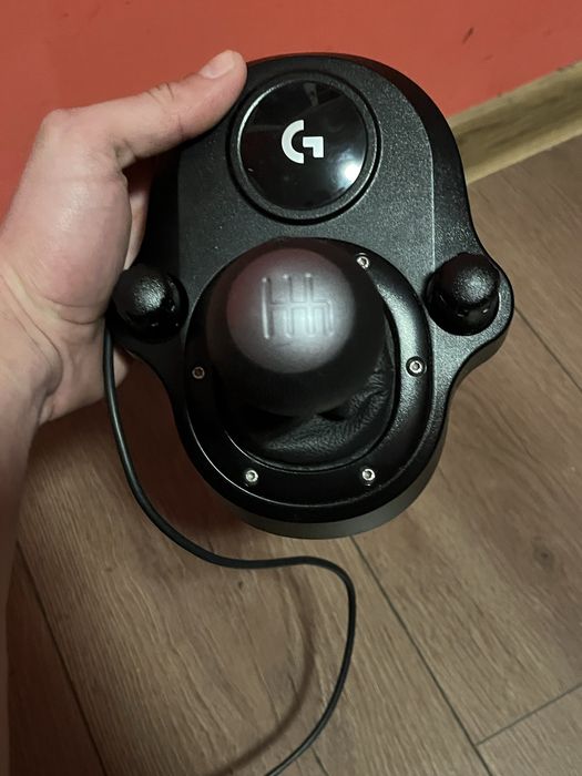 Геймърски Волан - Logitech G29 + Shifter