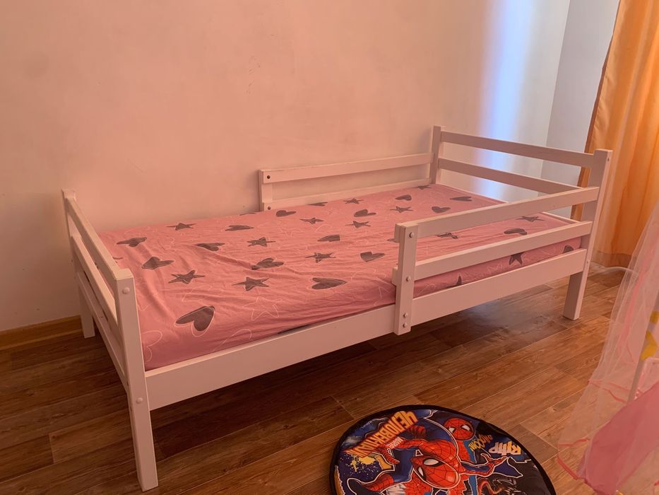 Детские кроватки