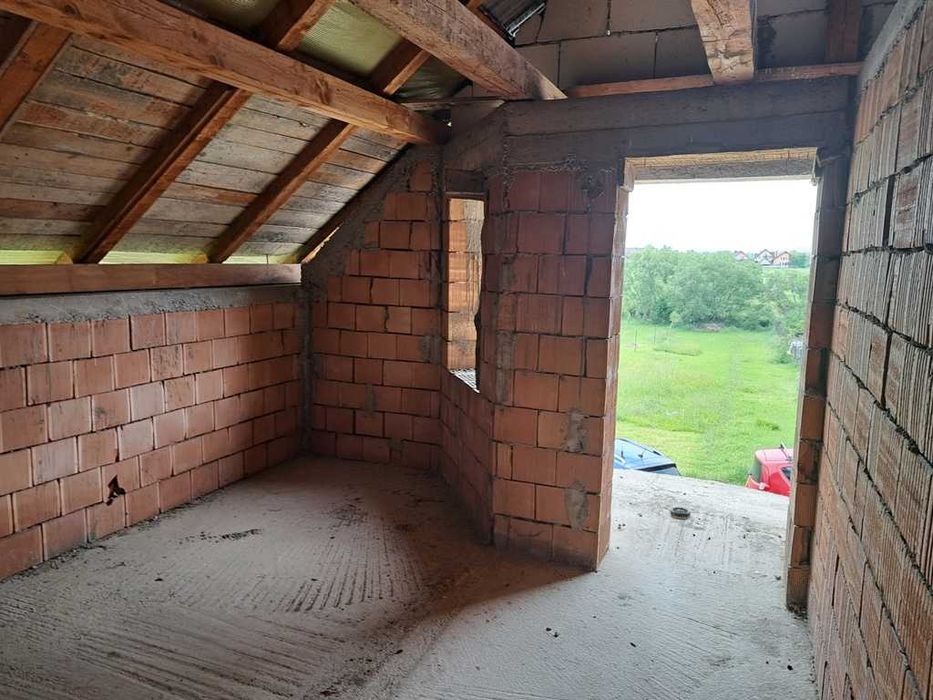 Vand casa cu teren 572 mp, Reghin, Mures