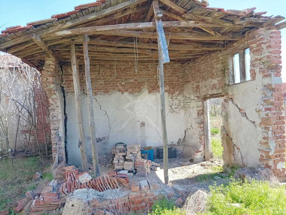 Продава се Къща в Бургас, Долно Езерово - 80 кв.м за 875 €/кв.м - Снимка #1