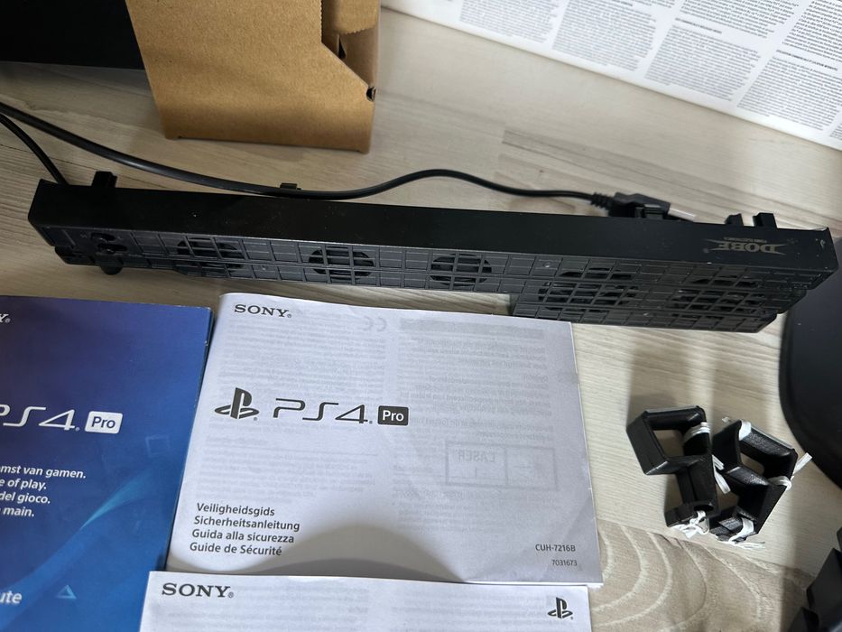 Продава се Playstation 4PRO 1TB във отлично състояние
