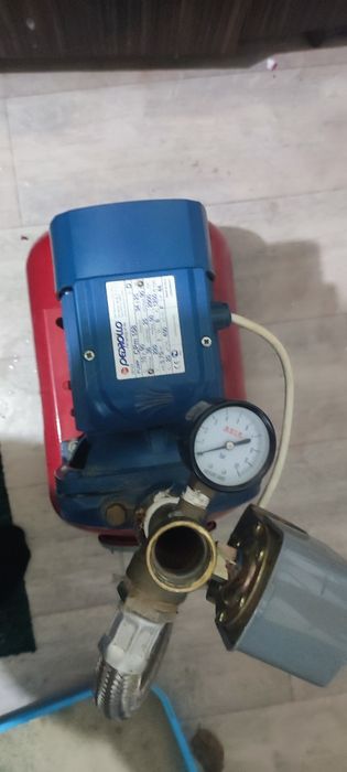 Насос  водяной..