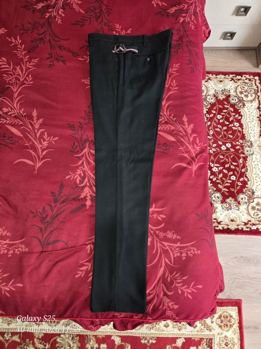 Pantaloni din stofă/tergal